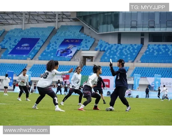 南京飞盘队团队协作的独特优势与其他队伍的深度对比分析 南京飞盘队团队协作的独特优势与其他队伍的深度对比分析